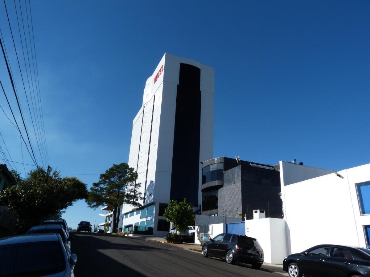 Prix Hotel Passo Fundo Exterior foto