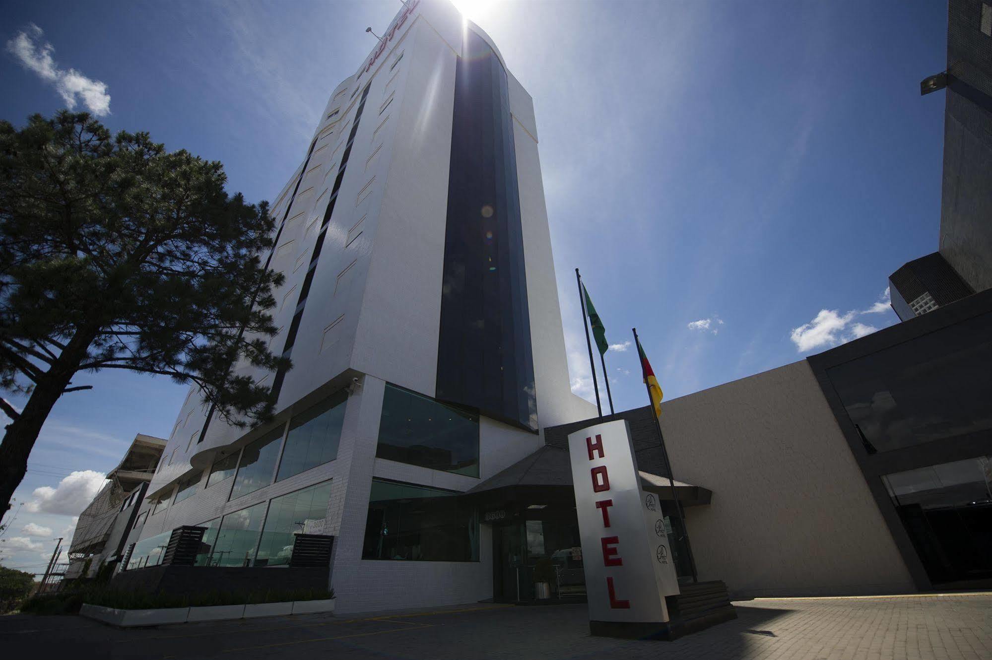 Prix Hotel Passo Fundo Exterior foto